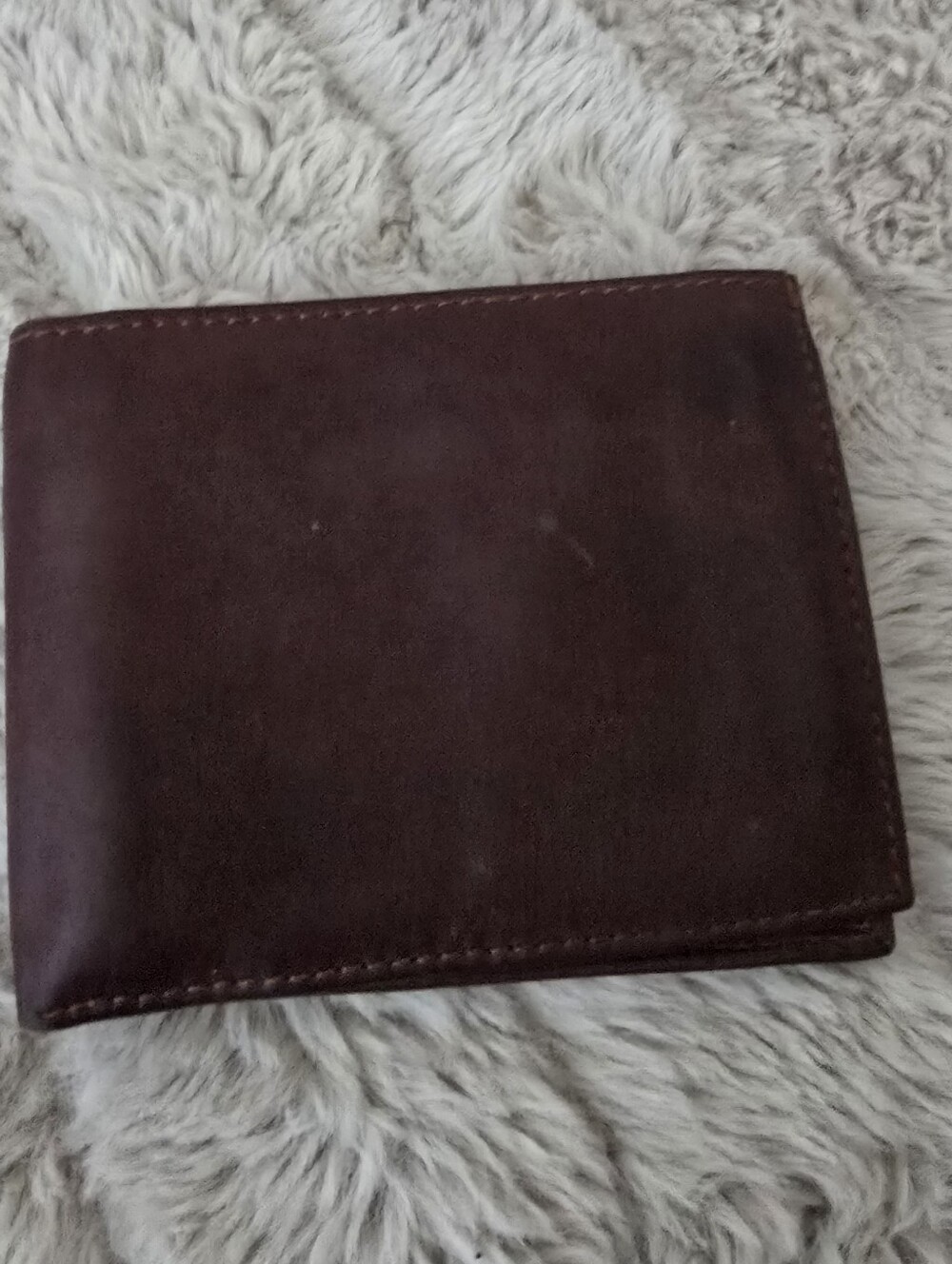 Buxton Men's Leather Card Holder in Dark Brown